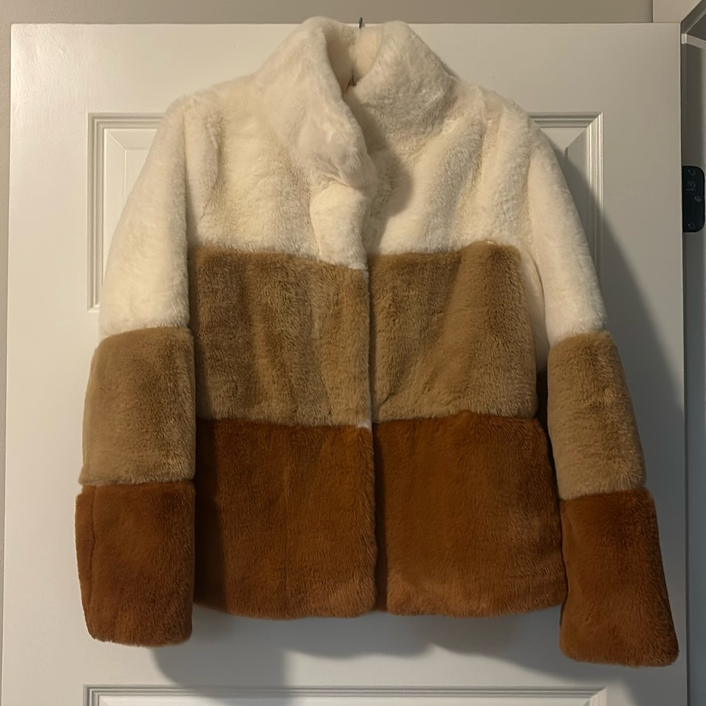 Fuzzy, cozy, ultra plush jacket by Sofia & Kyo, never been worn!